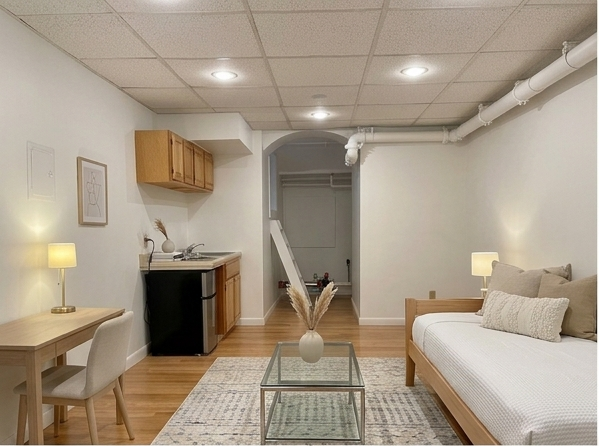 Rental image