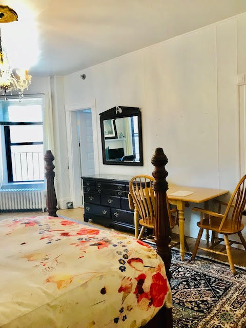 Studio bed, 1 bath apartment for rent at 13 Buswell St Unit 2, Fenway — photo 2 of 10