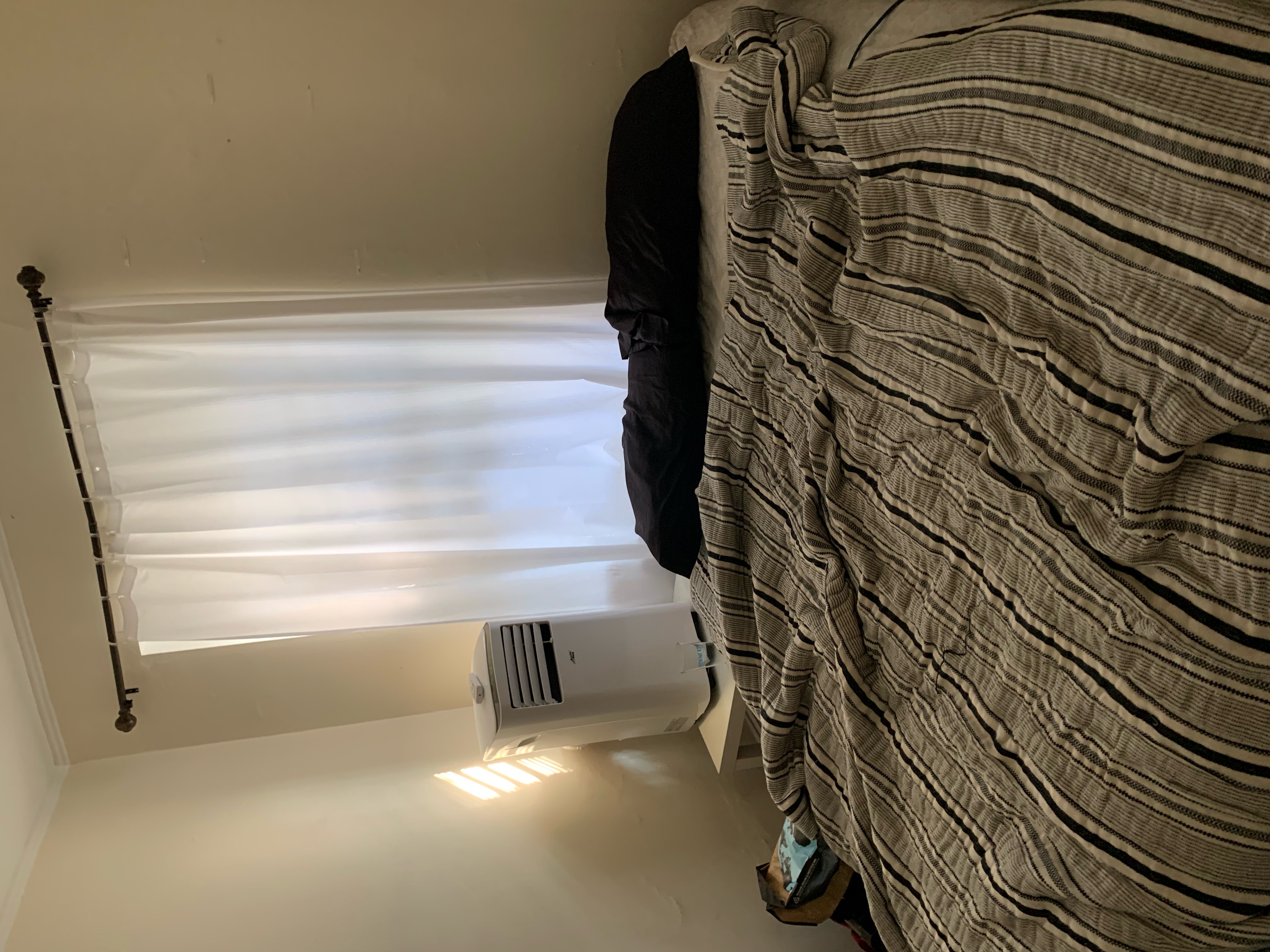 Studio bed, 1 bath apartment for rent at 251 West Newton St Unit 10, Back Bay — photo 4 of 12