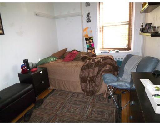 4 bed, 1 bath apartment for rent at 614 Columbus Ave Unit 4, South End — photo 6 of 27