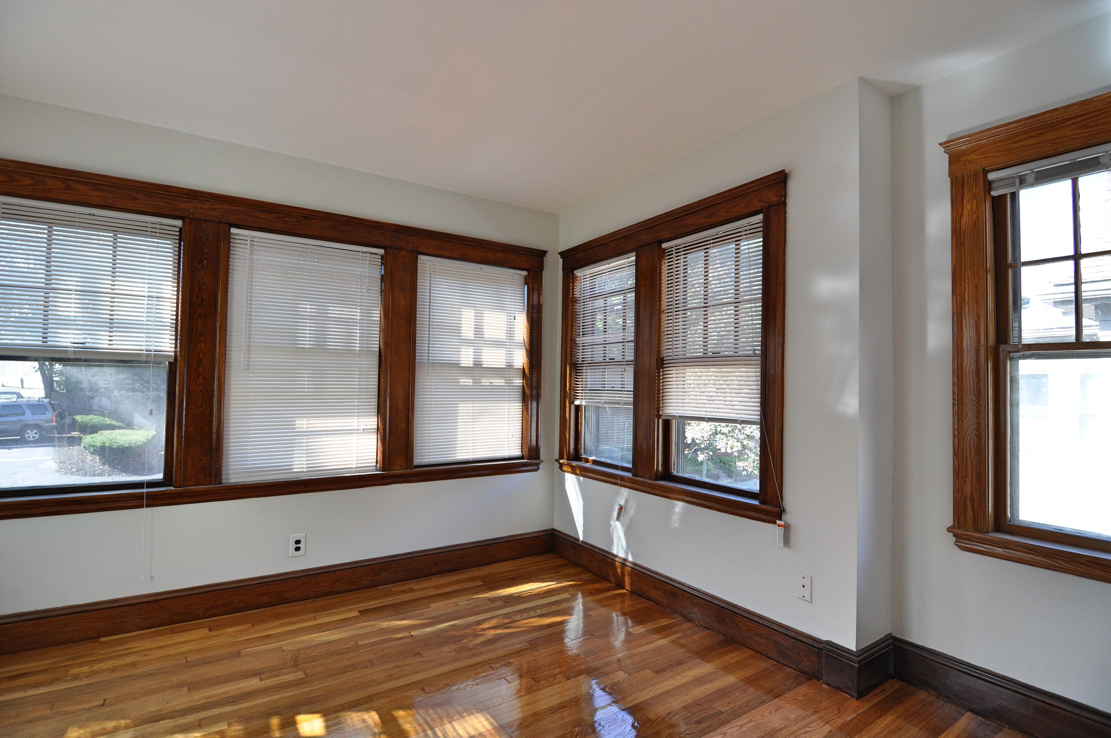 5 bed, 2 bath apartment for rent at 204 Calumet St Unit 2, Mission Hill — photo 11 of 26
