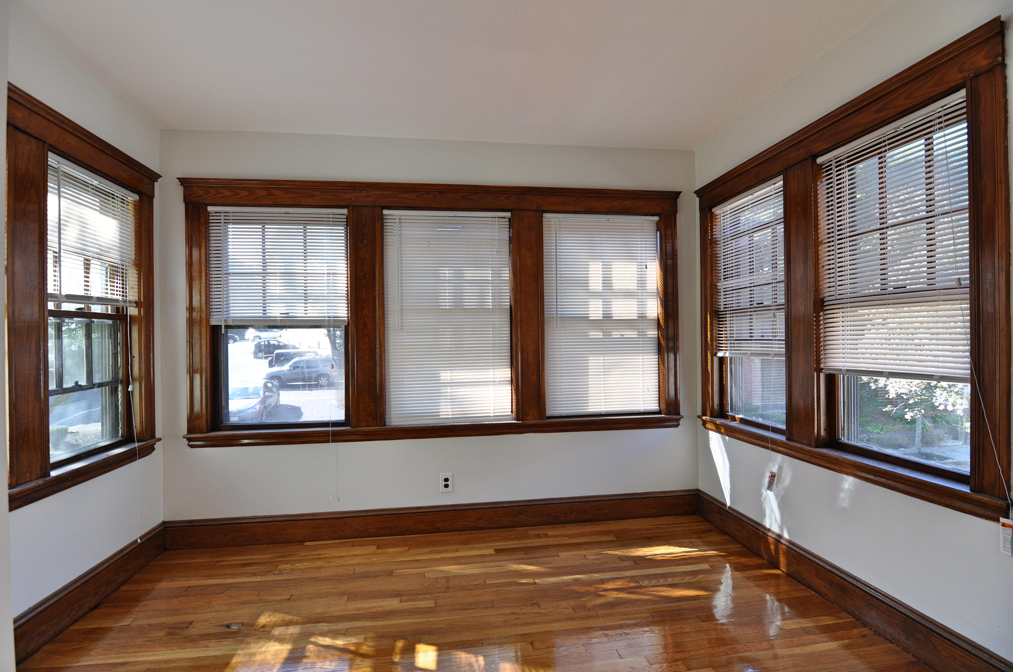 5 bed, 2 bath apartment for rent at 204 Calumet St Unit 2, Mission Hill — photo 10 of 26