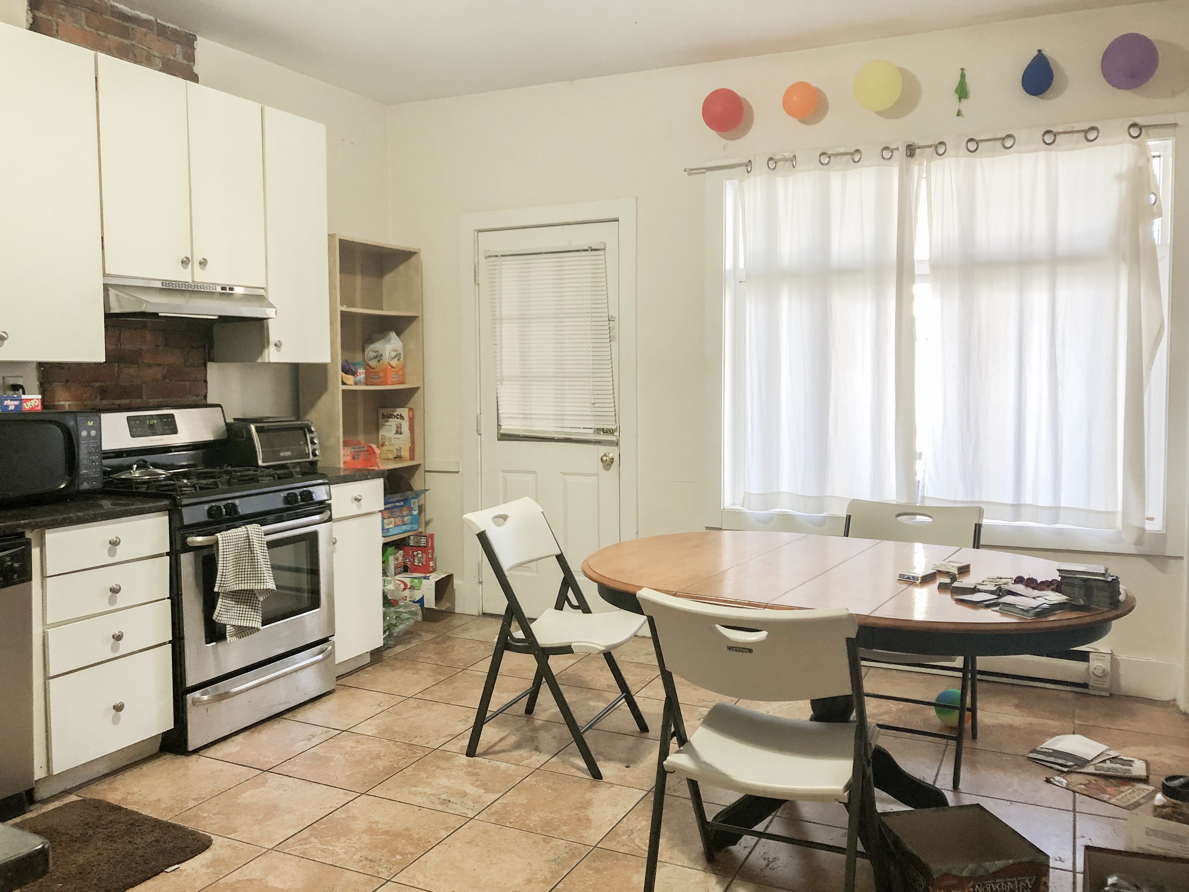4 bed, 1 bath apartment for rent at 71 Pontiac St Unit 2, Mission Hill — photo 5 of 16