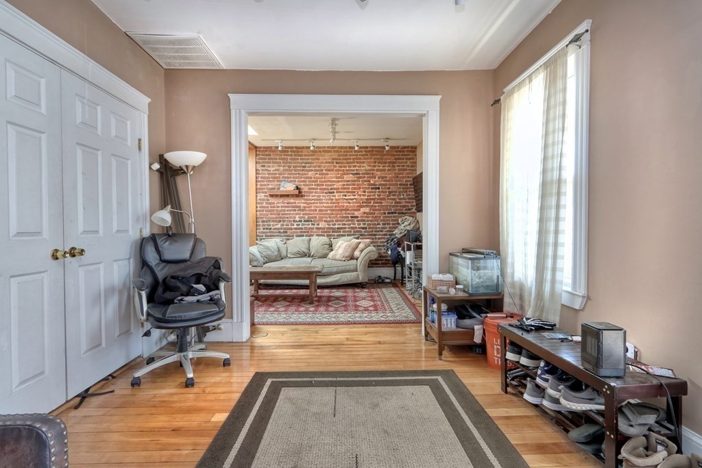 379 Walden St, West Cambridge