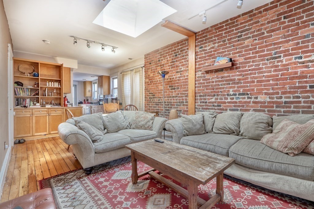 379 Walden St, West Cambridge