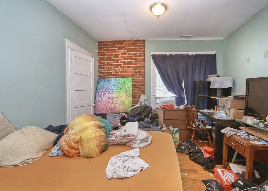 379 Walden St, West Cambridge