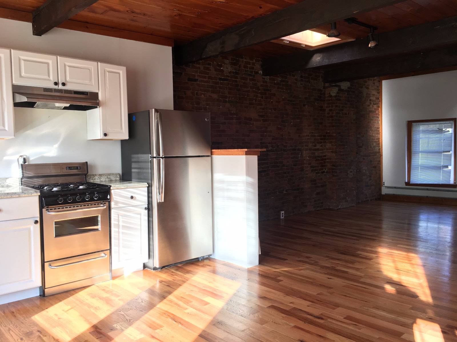 Photos of apartment on Broadway St.,Chelsea MA 02150