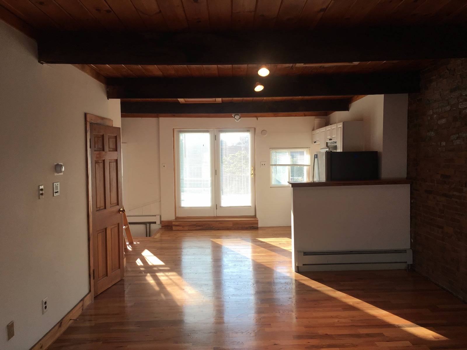 Photos of apartment on Broadway St.,Chelsea MA 02150