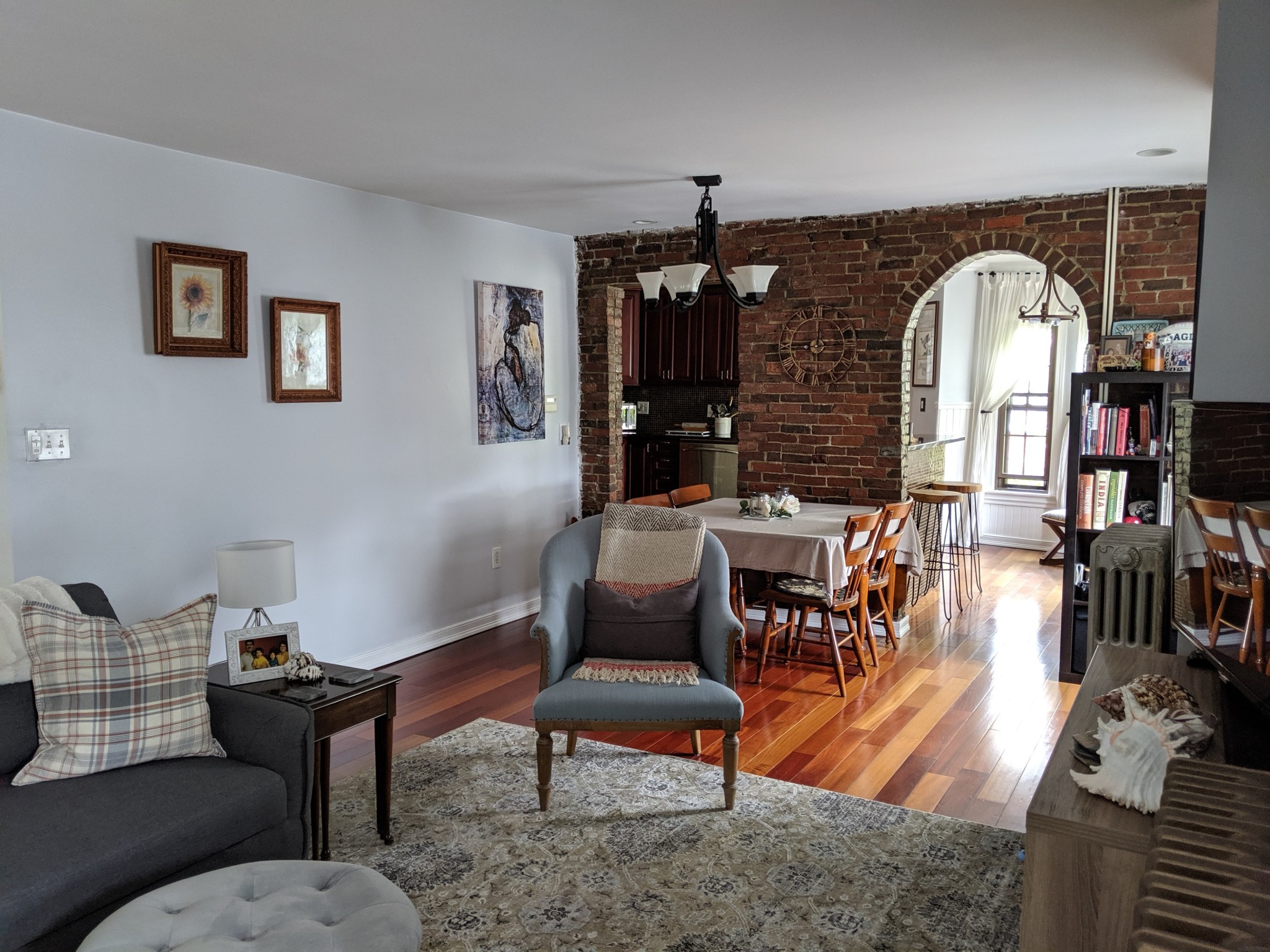 1.5 bed, 1 bath apartment for rent at 51 Broadway Unit 3, Chelsea
