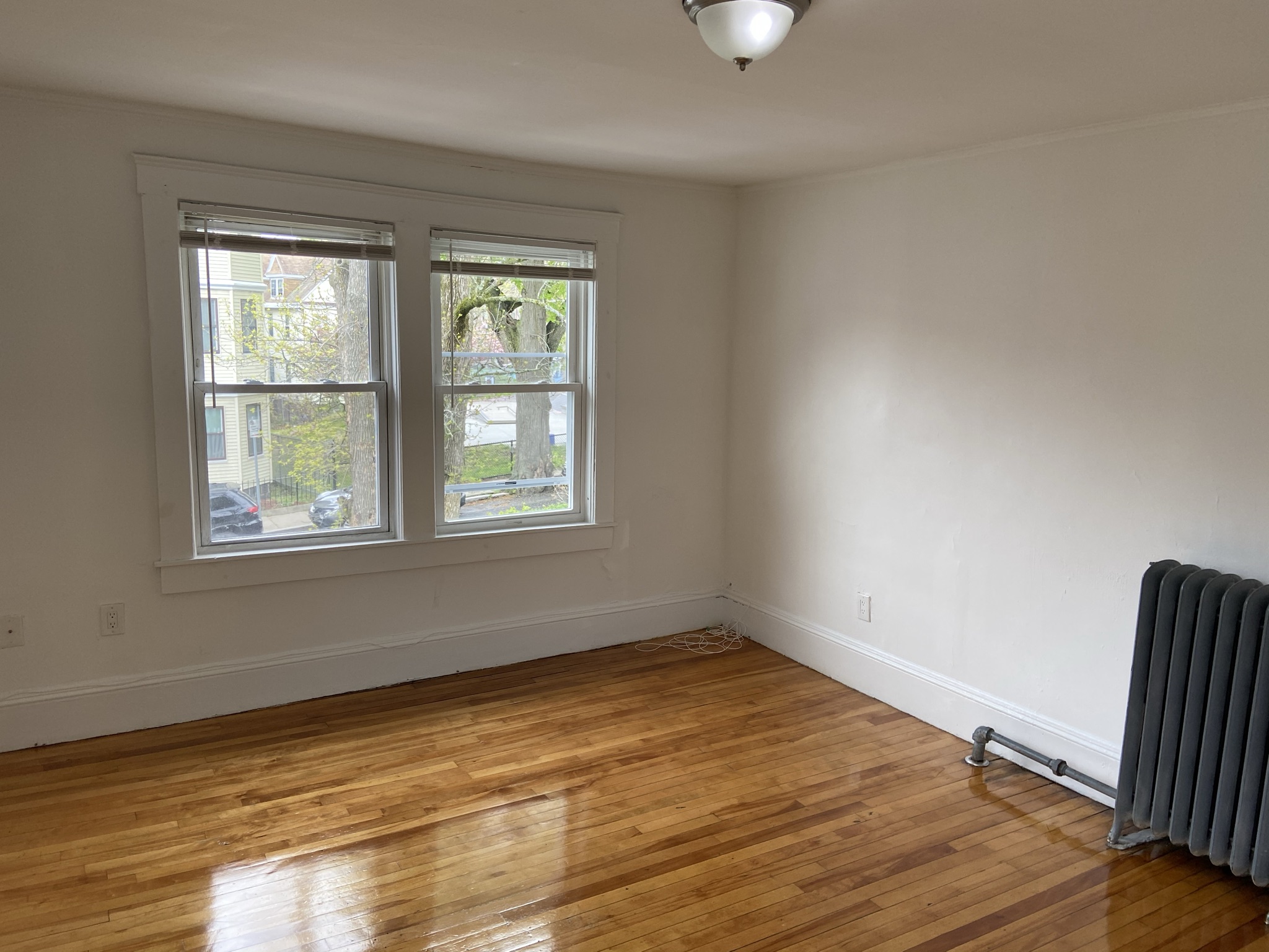 24 Dunreath St, Roxbury