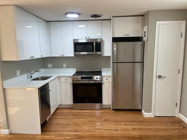 50 Evergreen St, Jamaica Plain