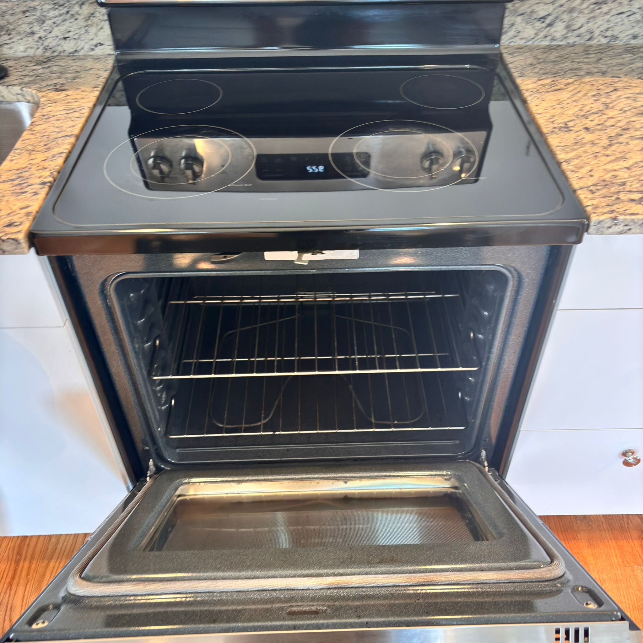 Photos of apartment on Dorchester Ave.,Boston MA 02125