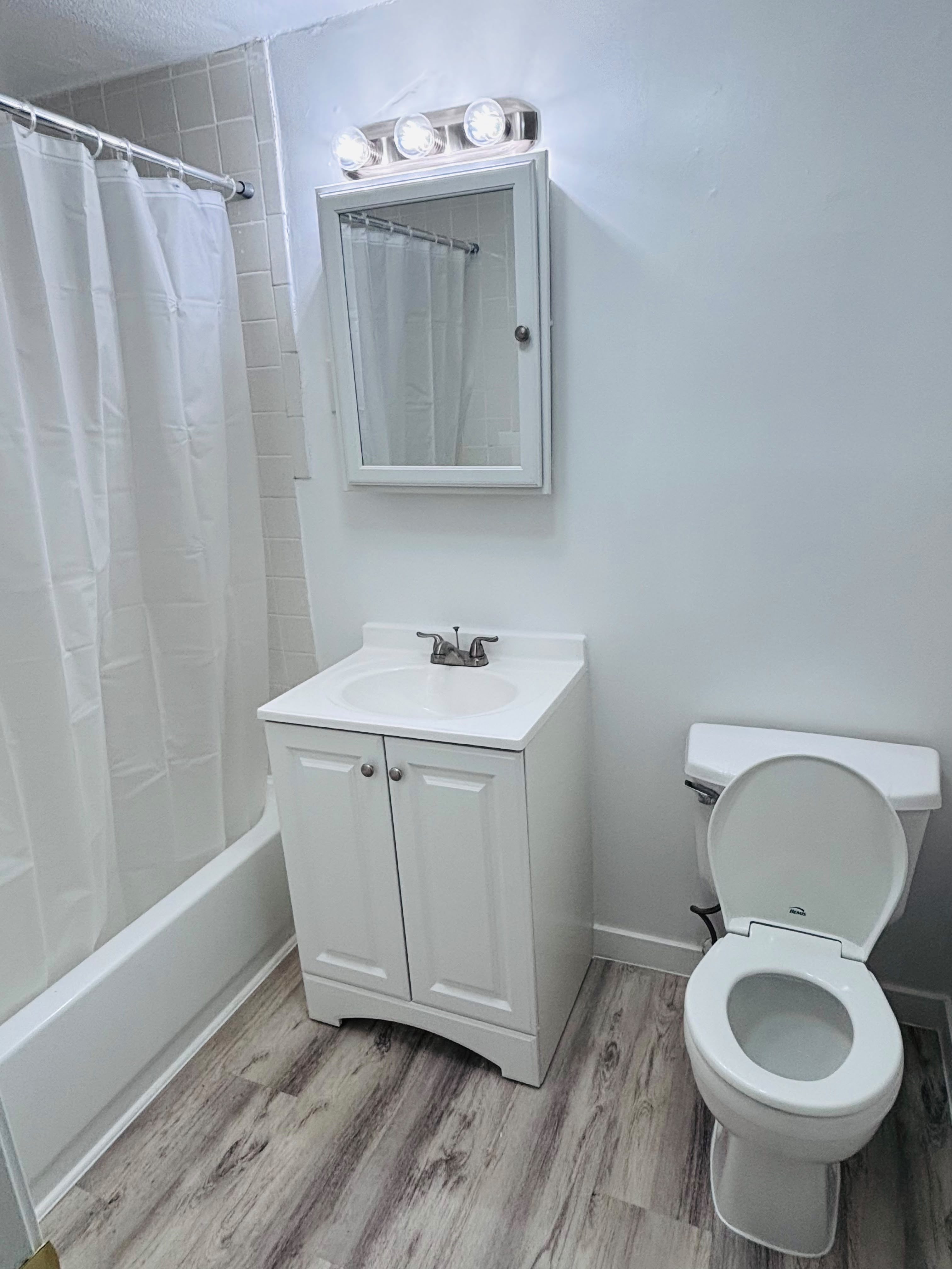 23 Roughan St.