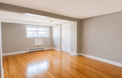 23 Roughan St.