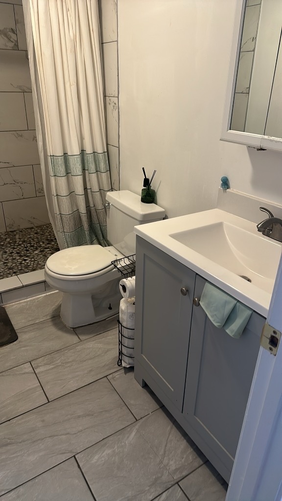 Photos of apartment on Mansfield St.,Boston MA 02134