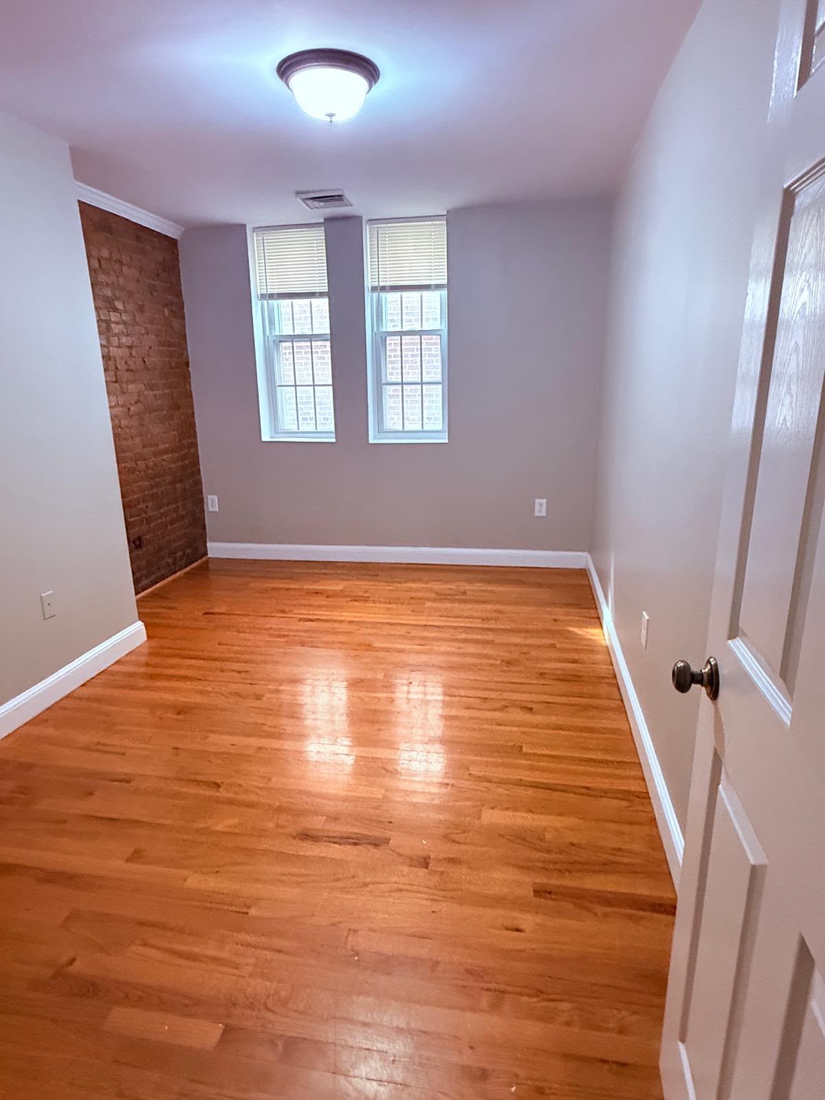 Photos of apartment on Beacon St.,Chelsea MA 02150