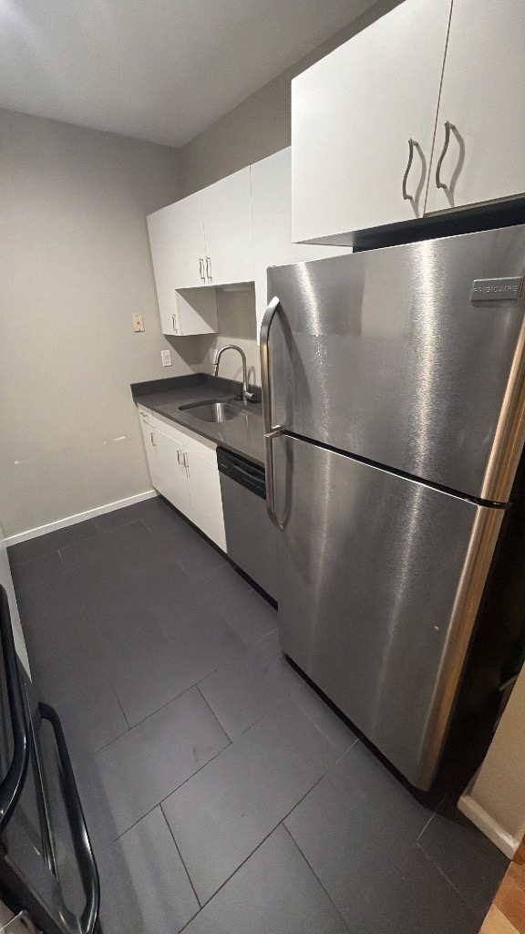 Photos of apartment on Bow St.,Somerville MA 02143
