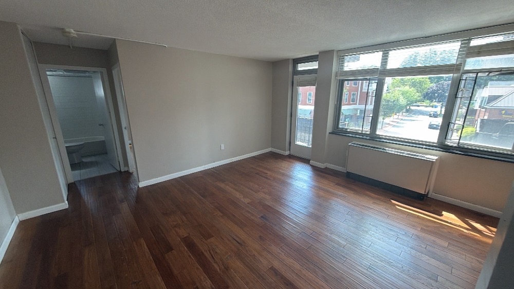 Photos of apartment on Trapelo Rd.,Belmont MA 02478