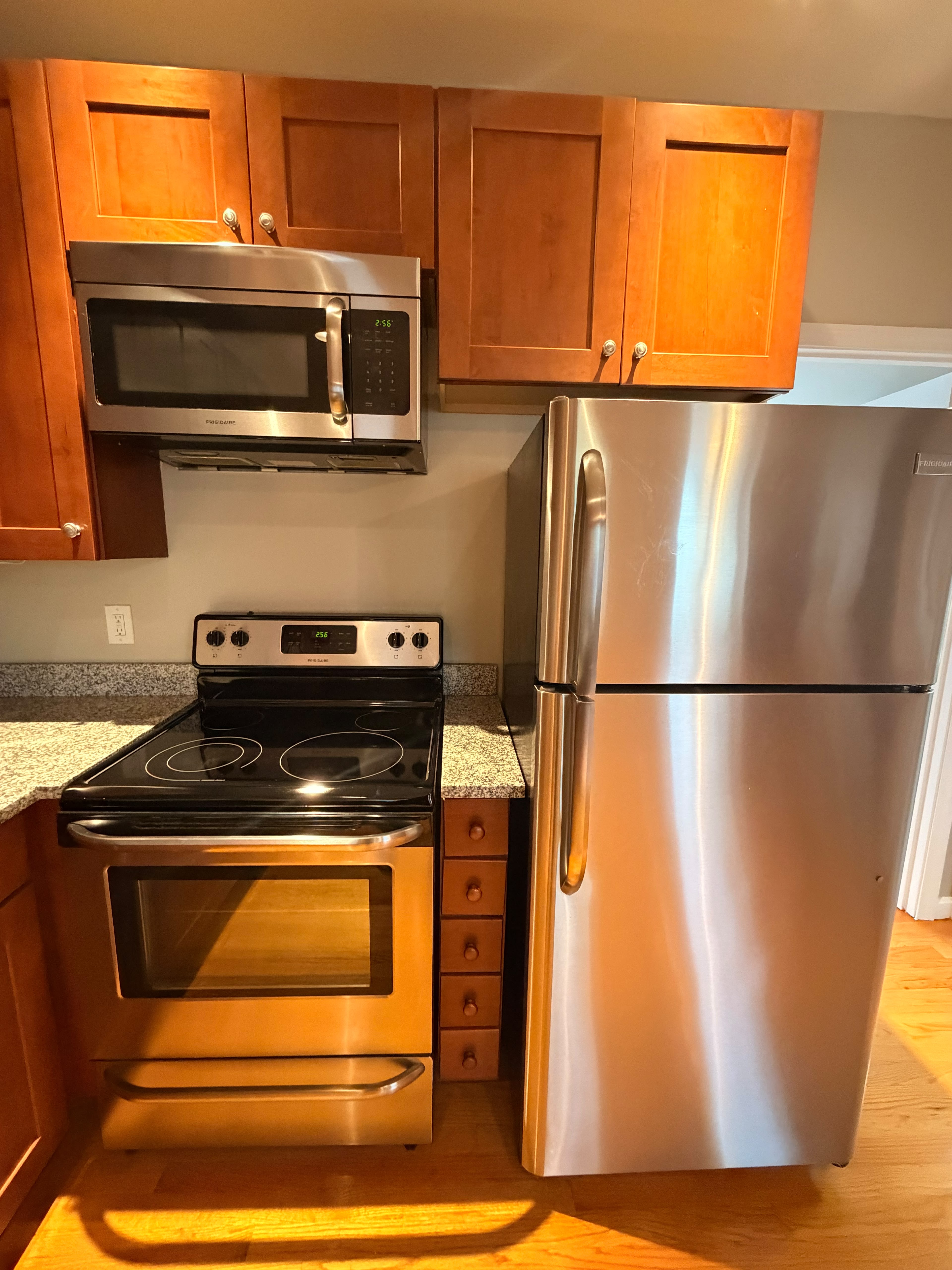 Photos of apartment on Pembroke St.,Chelsea MA 02150