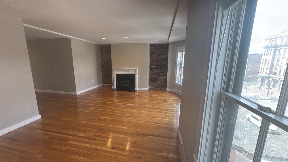 Photos of apartment on Washington St.,Boston MA 02118