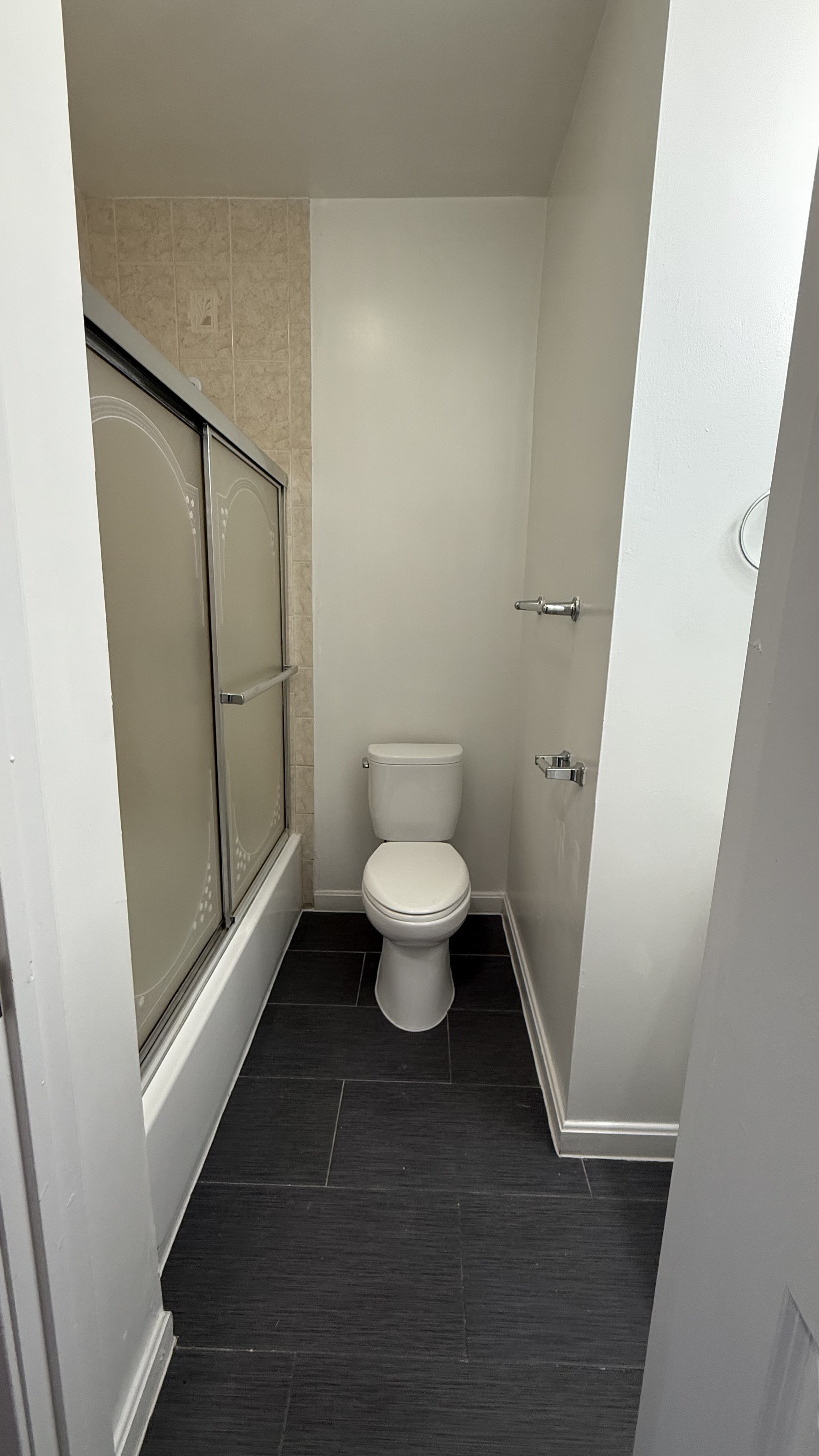Photos of apartment on Washington St.,Chelsea MA 02150