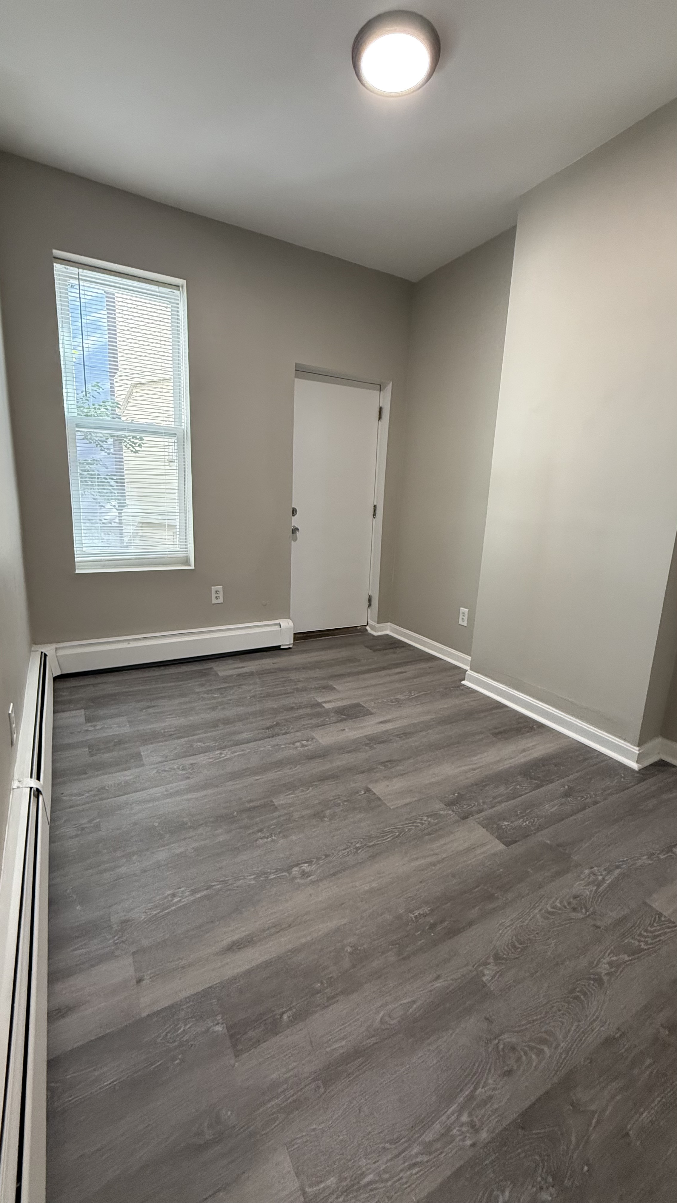 Photos of apartment on Washington St.,Chelsea MA 02150