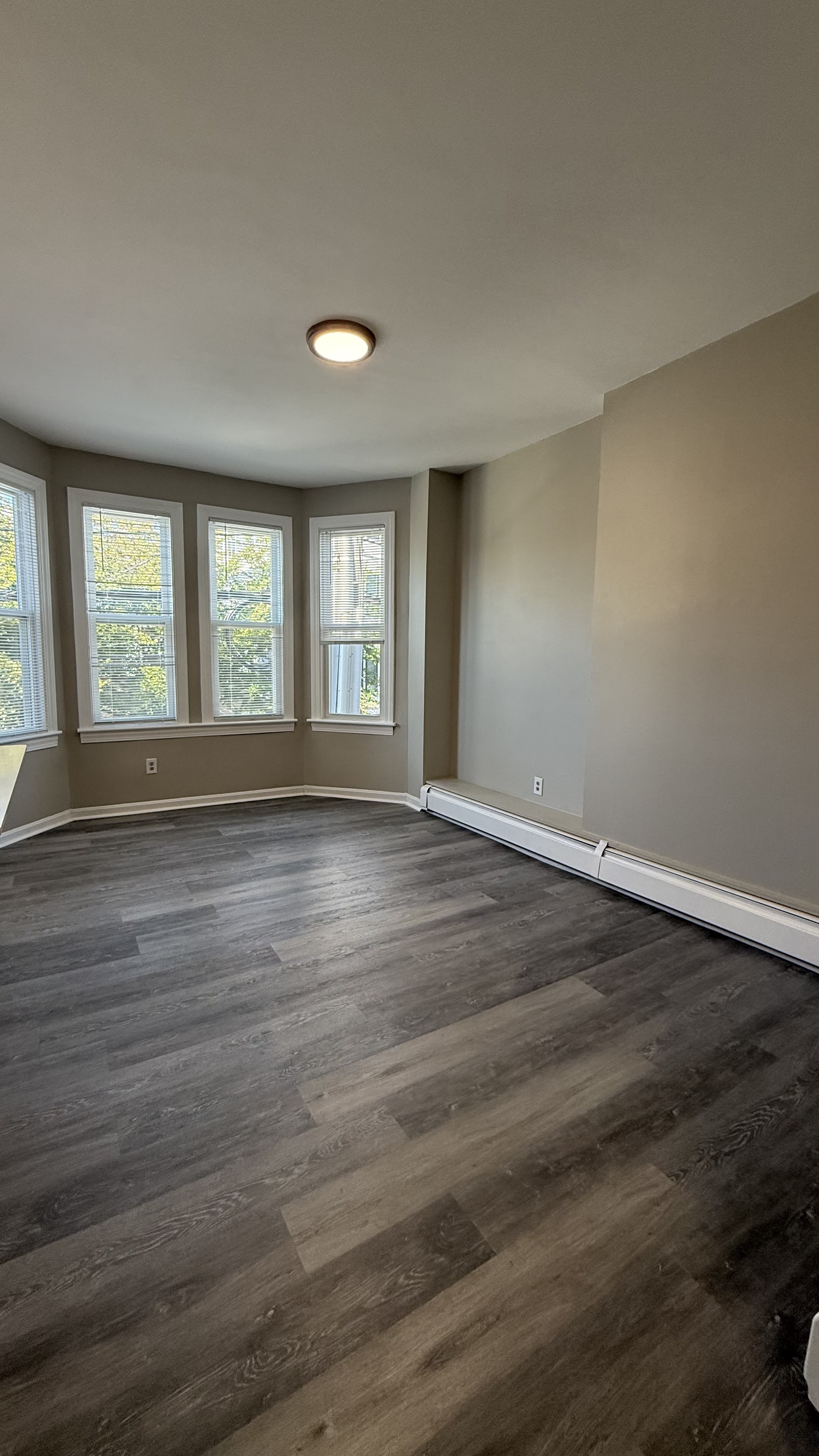 Photos of apartment on Washington St.,Chelsea MA 02150