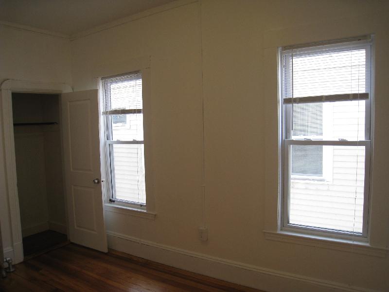 116 Harrishof St, Roxbury