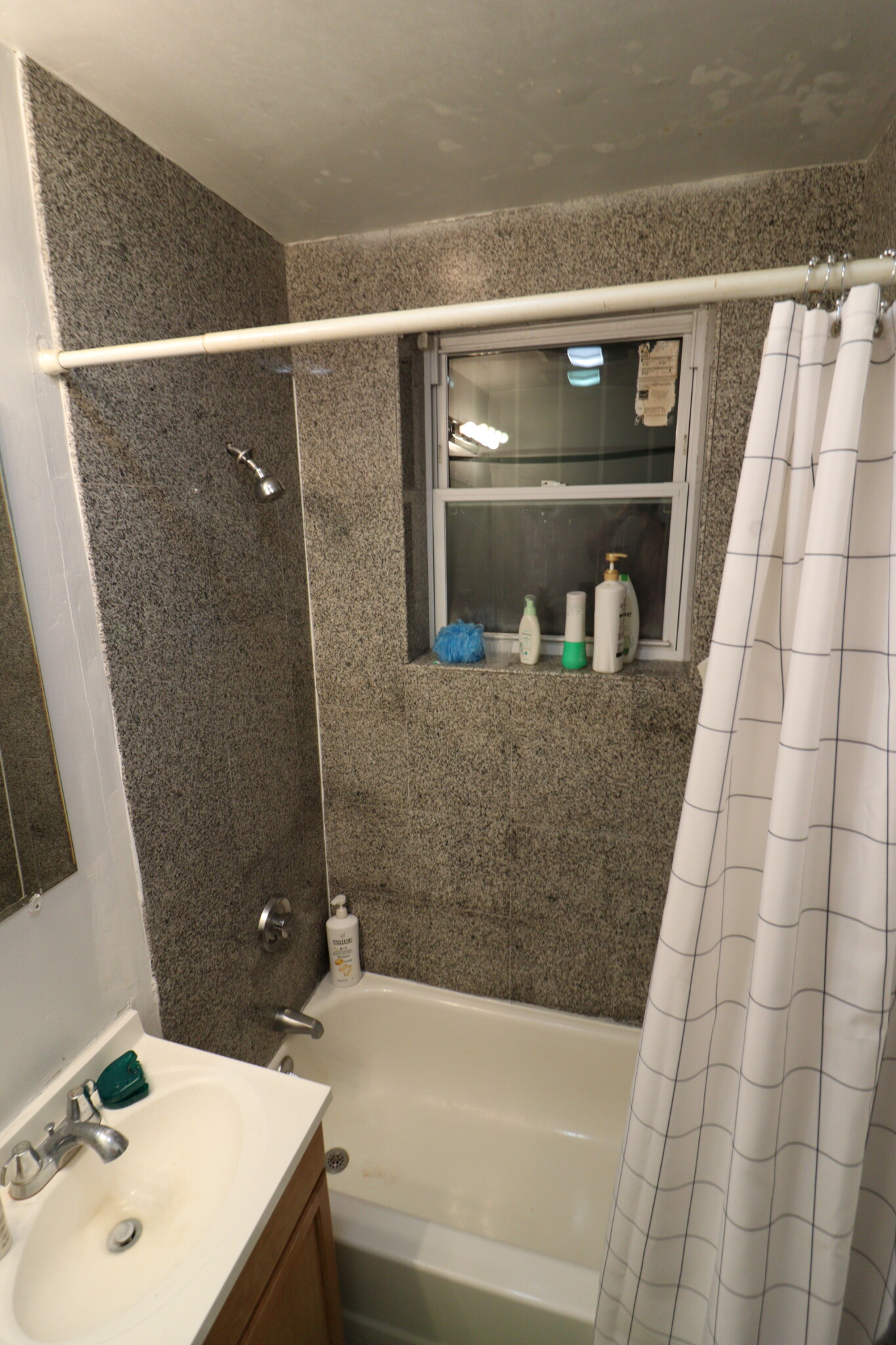 48 Hereford St, Back Bay