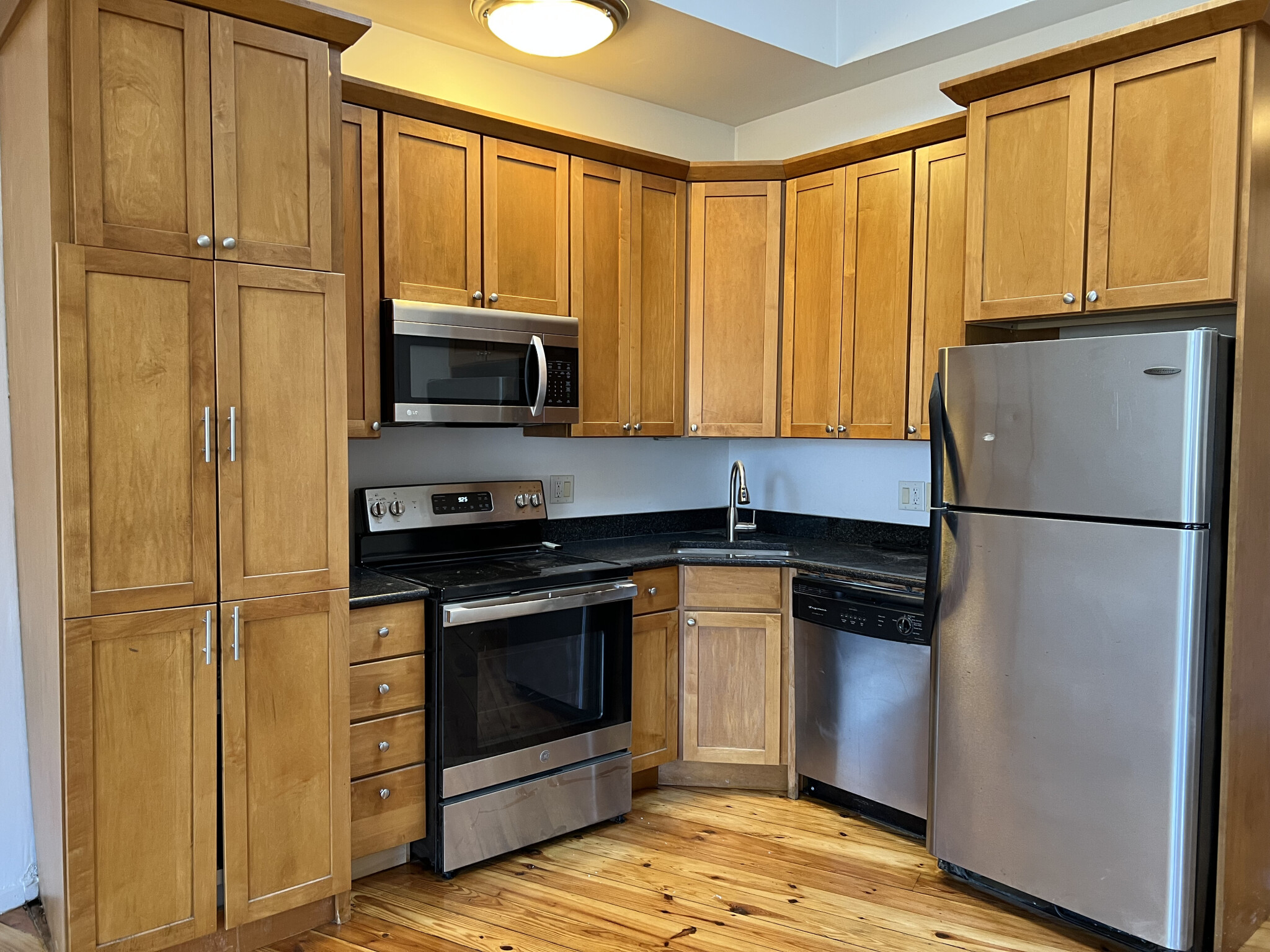 600 Columbia Rd, Dorchester