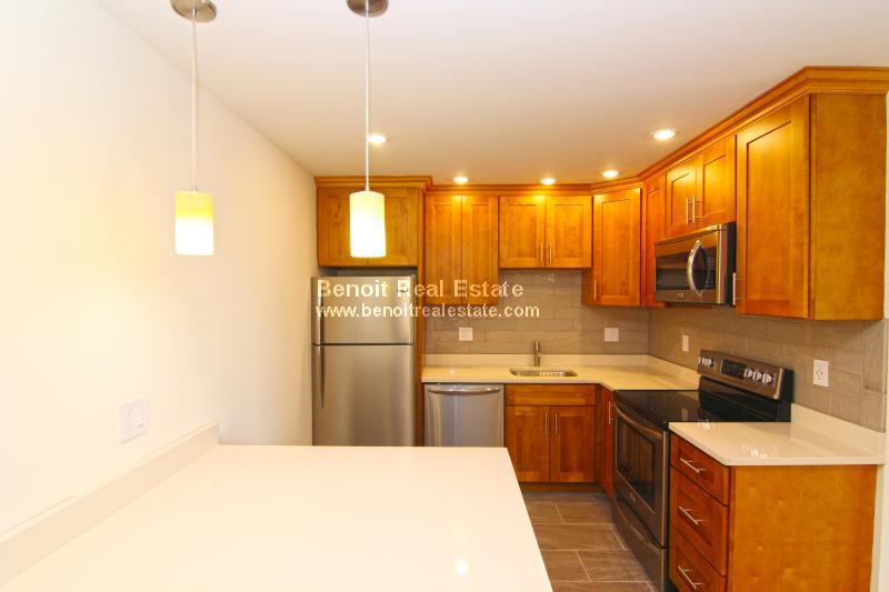 2353 Massachusetts Ave, Porter Square