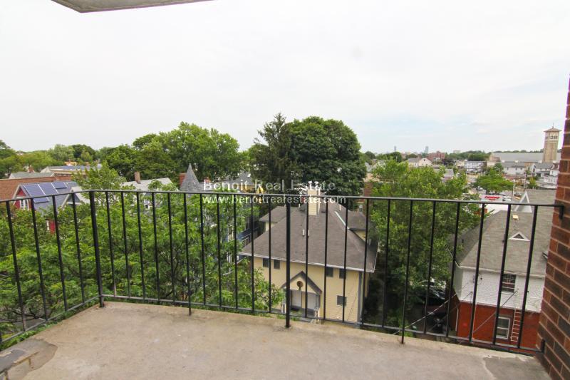 2353 Massachusetts Ave, Porter Square