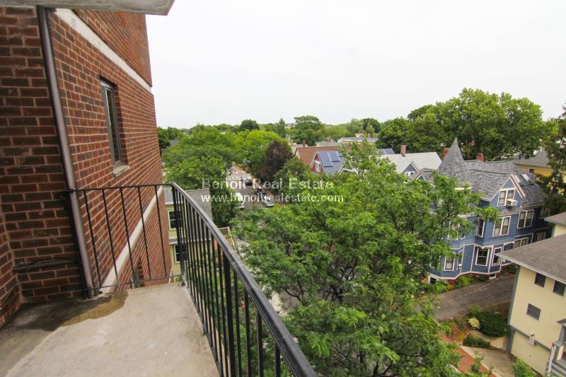 2353 Massachusetts Ave, Porter Square