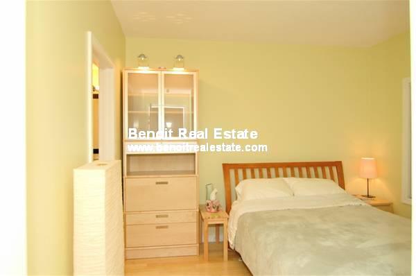 https://ygl-photos.s3.us-west-004.backblazeb2.com/4531W5ad79d1ad99d7.jpg