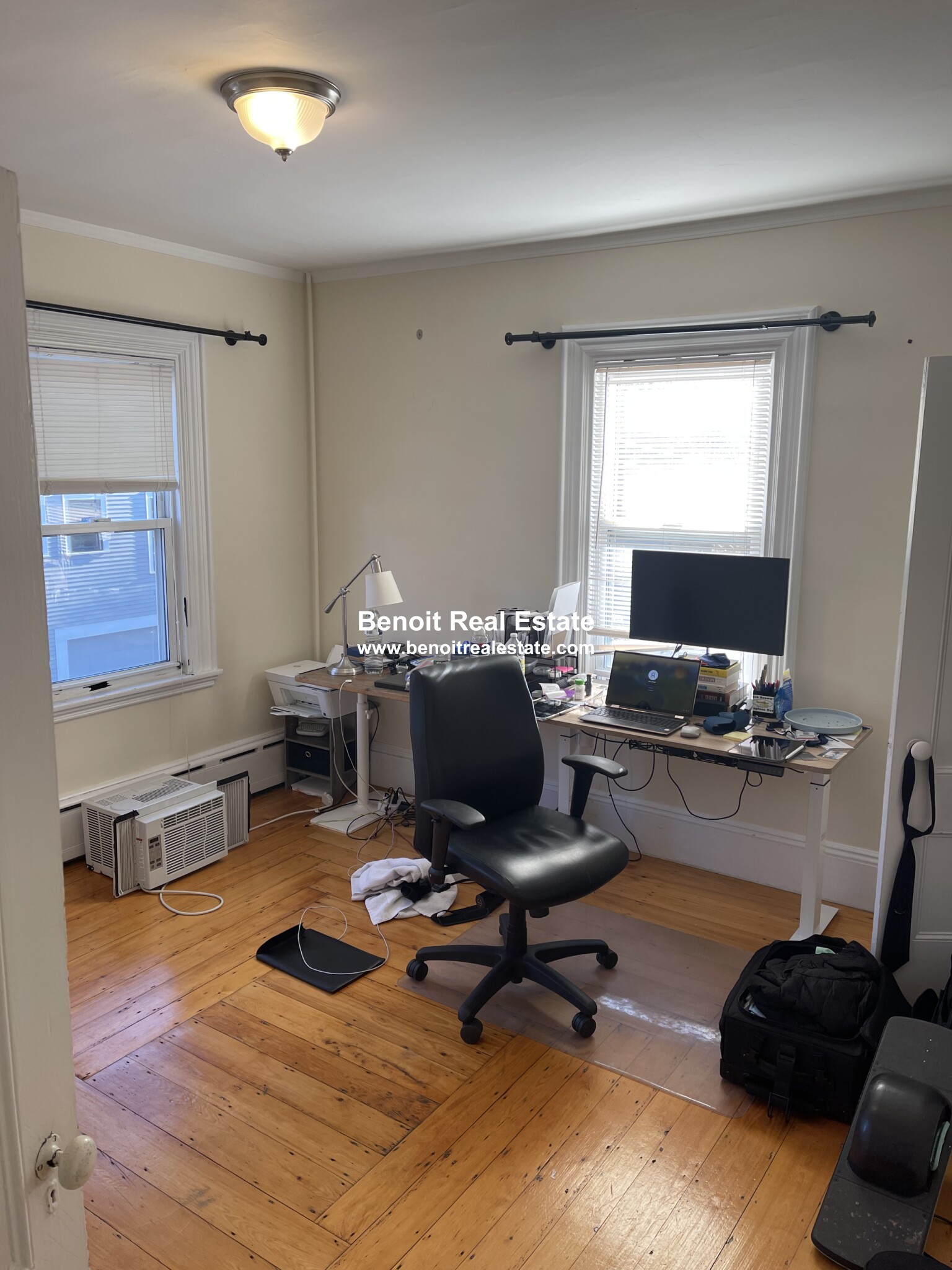 9 Newbury St, Davis Square