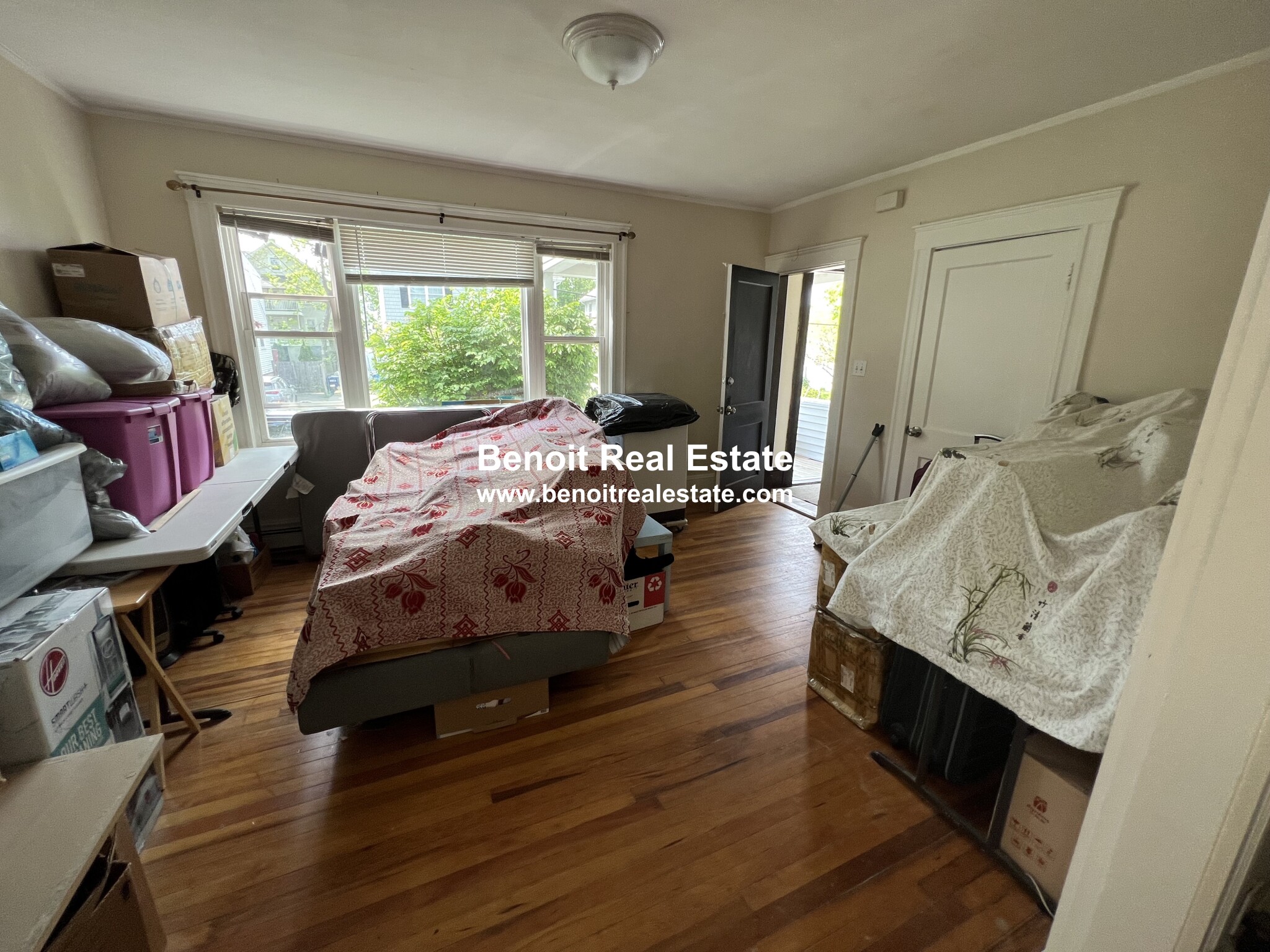 9 Colby St, Belmont Center