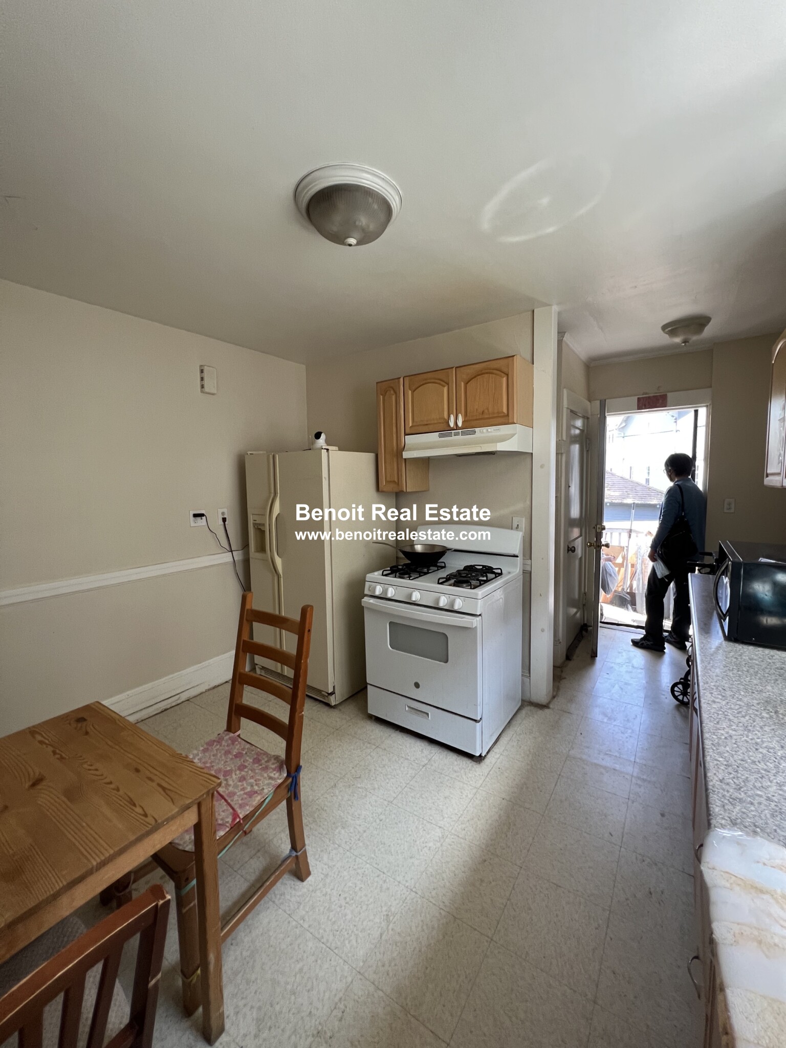 9 Colby St, Belmont Center