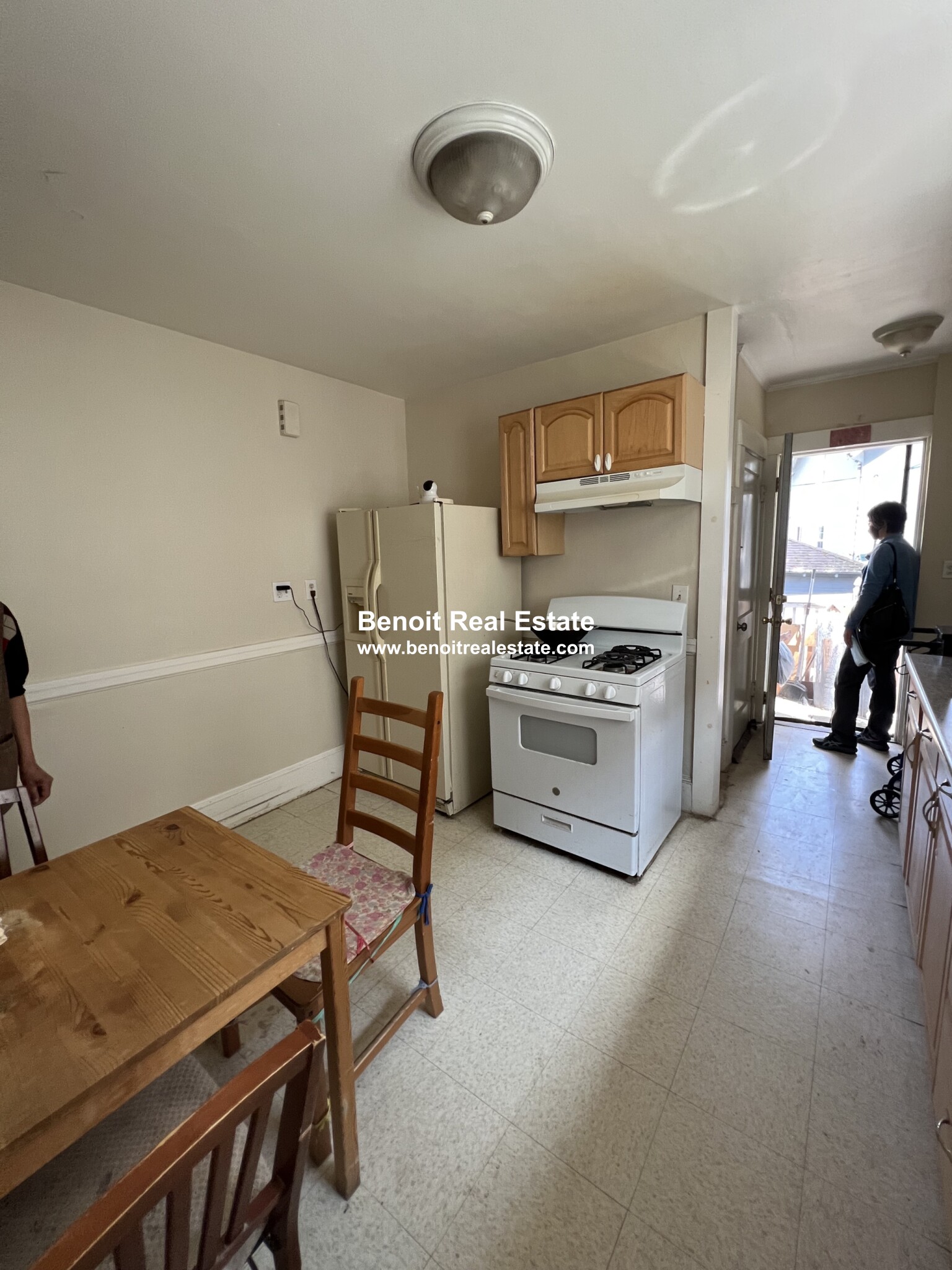 9 Colby St, Belmont Center