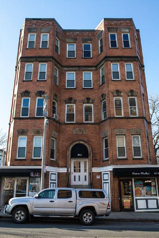 4 bed, 2 bath apartment for rent at 303 Dudley St Unit 6, Roxbury — photo 18 of 18