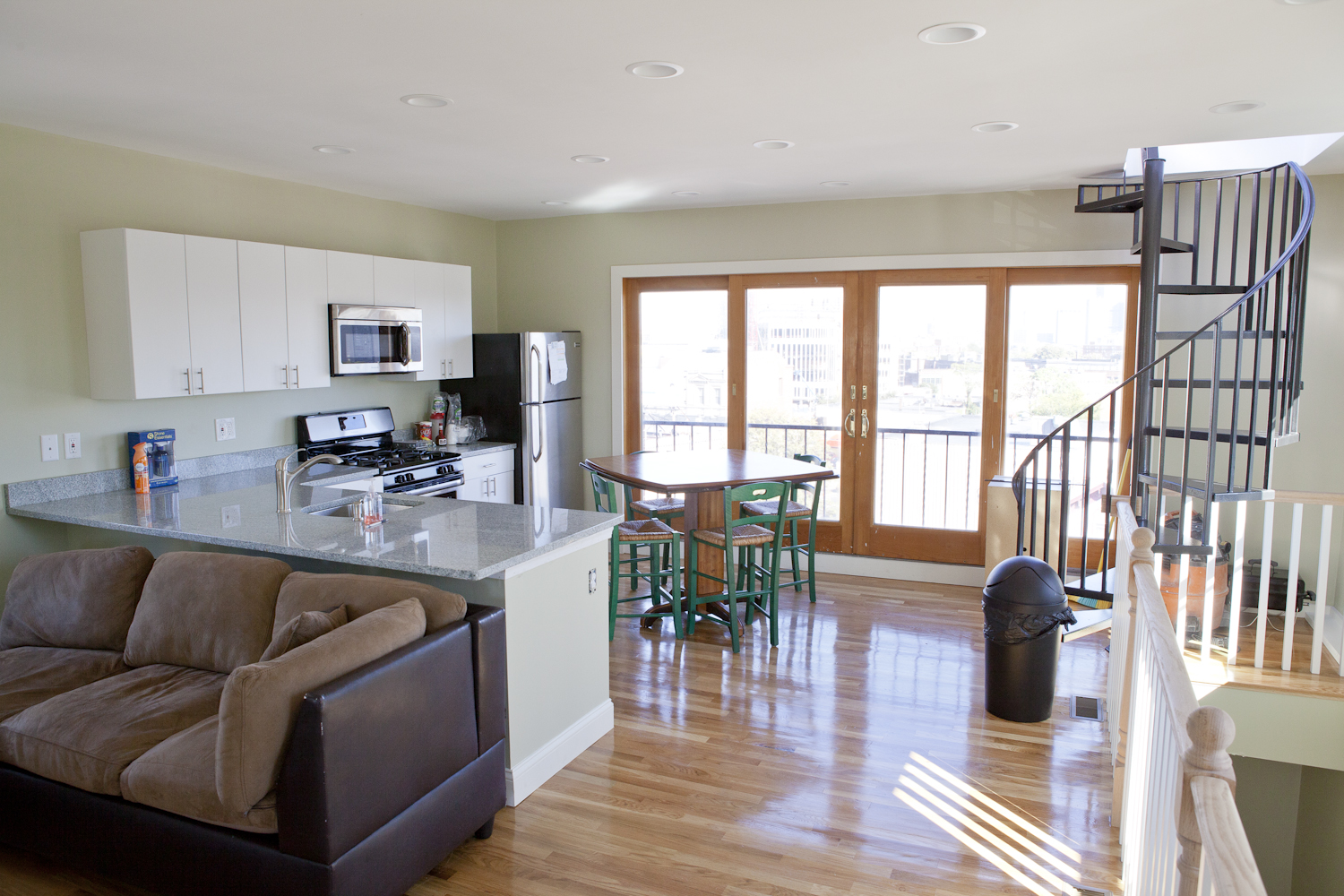 4 Kearsarge Ave, Roxbury