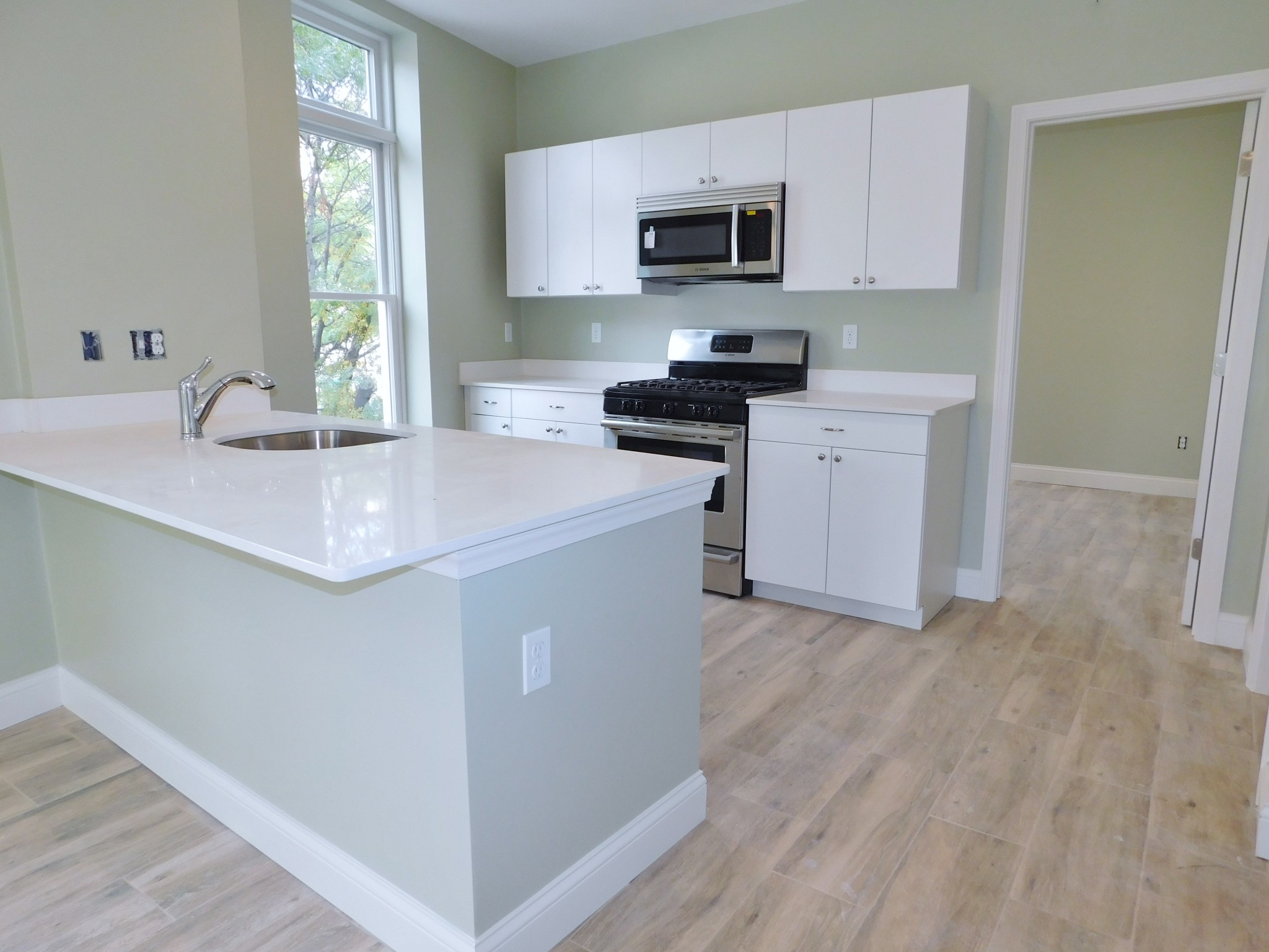 10 Roxbury St, Roxbury