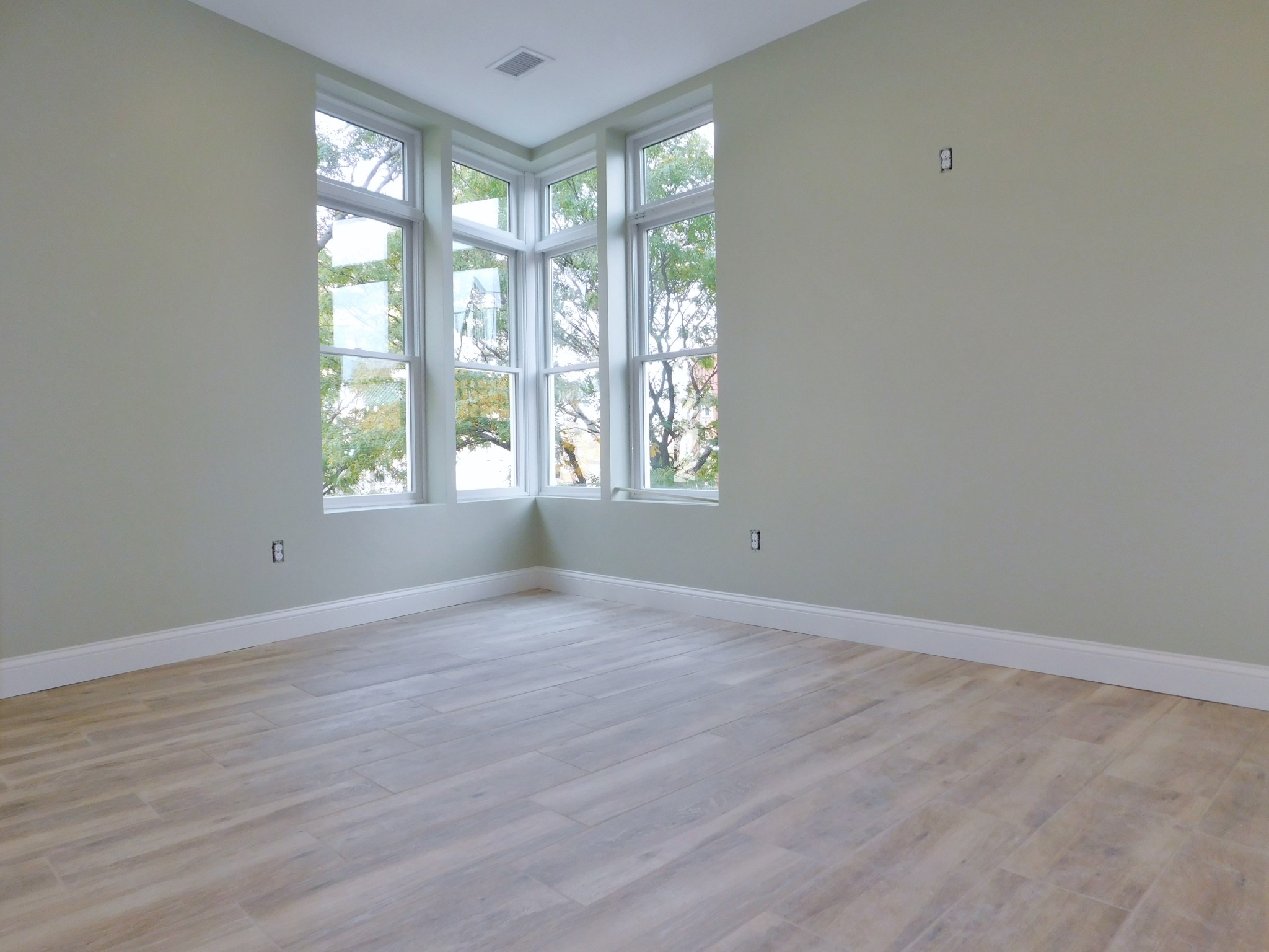 10 Roxbury St, Roxbury