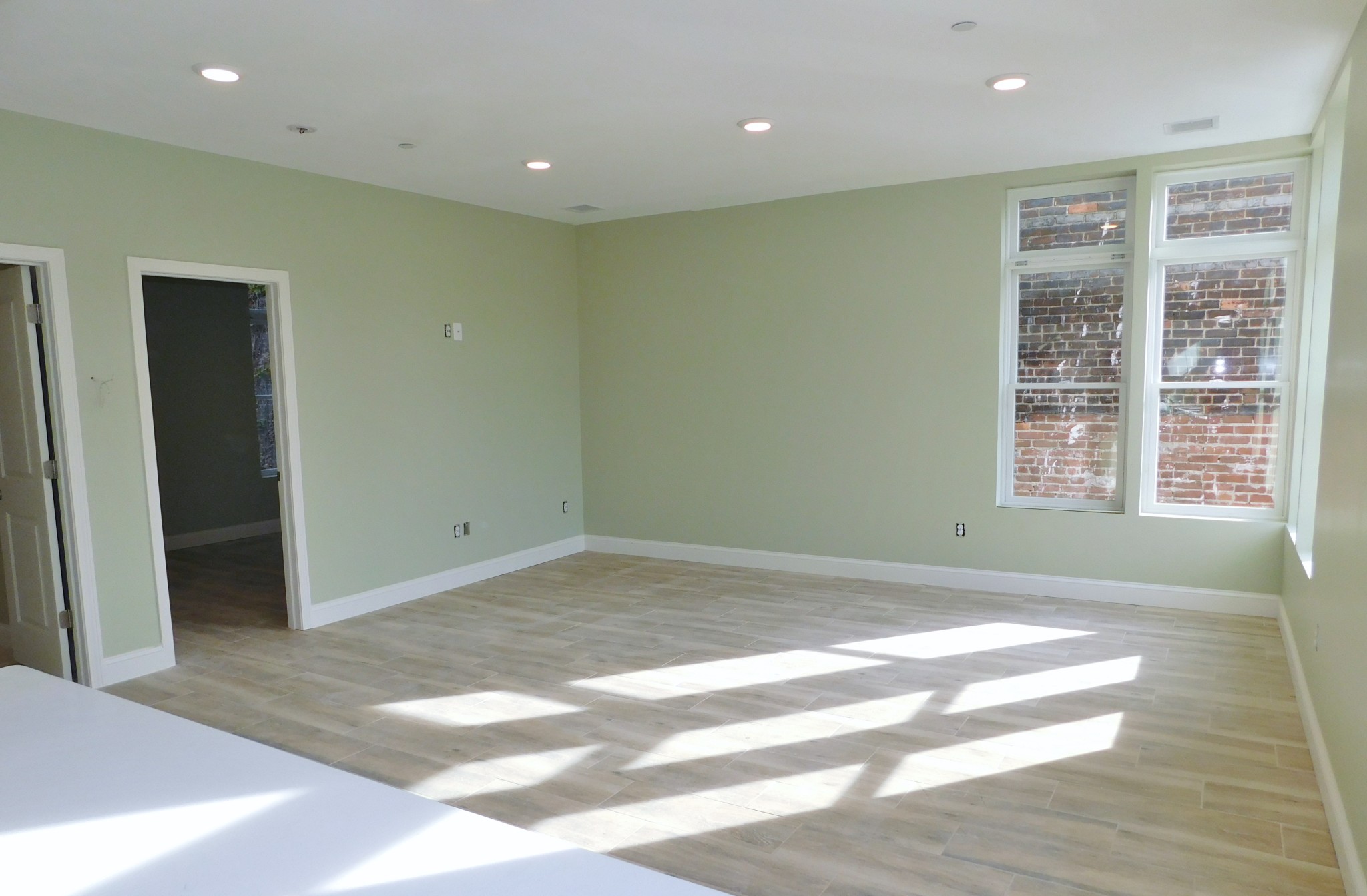 10 Roxbury St, Roxbury