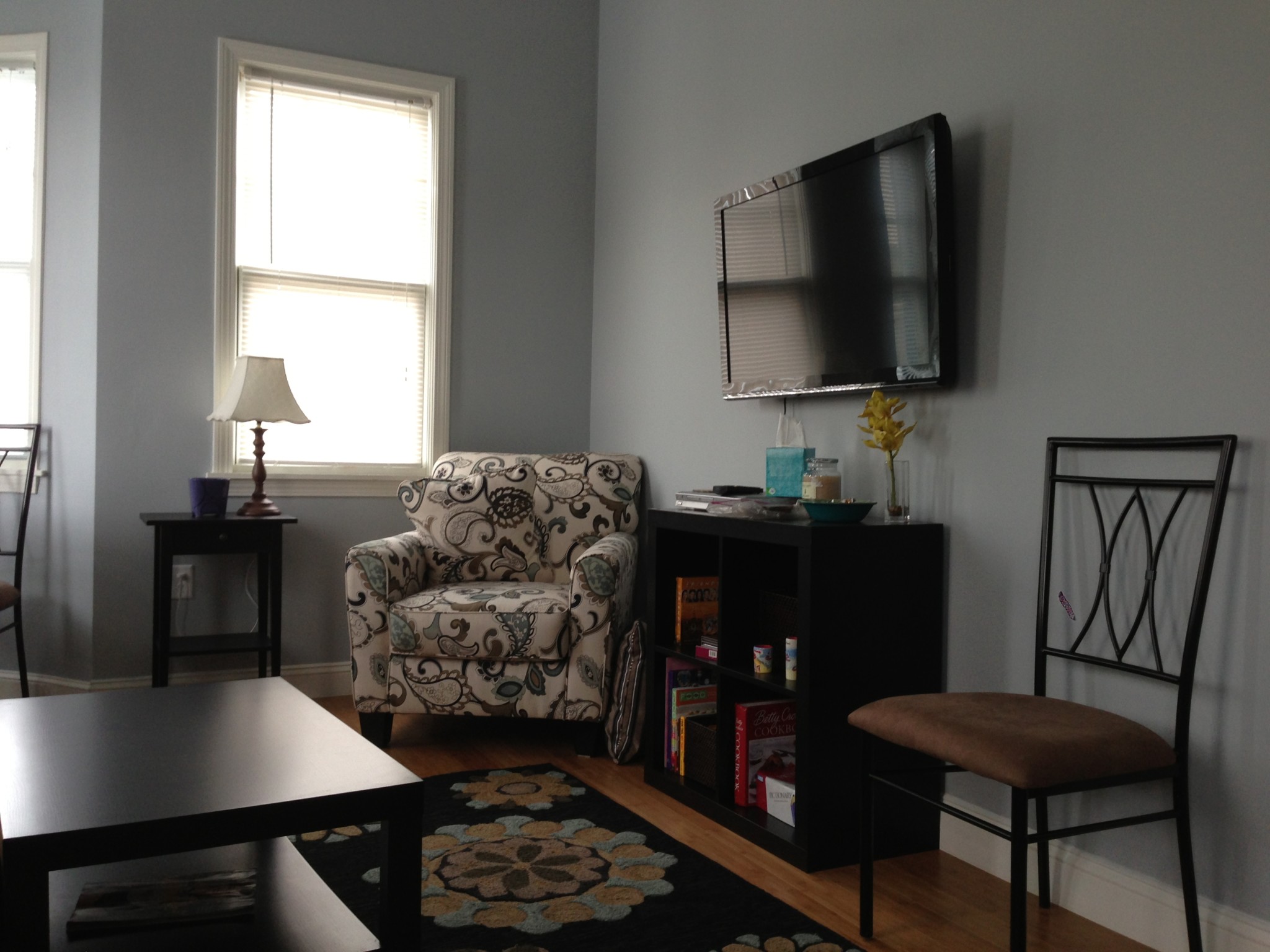 3 bed, 2 bath apartment for rent at 195 3rd St Unit 6, South Boston — photo 2 of 7