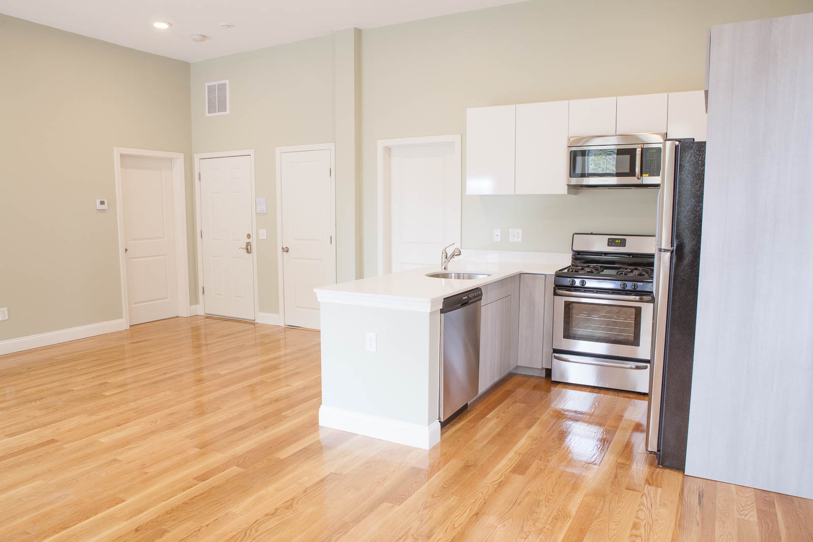 409 Dudley St, Roxbury