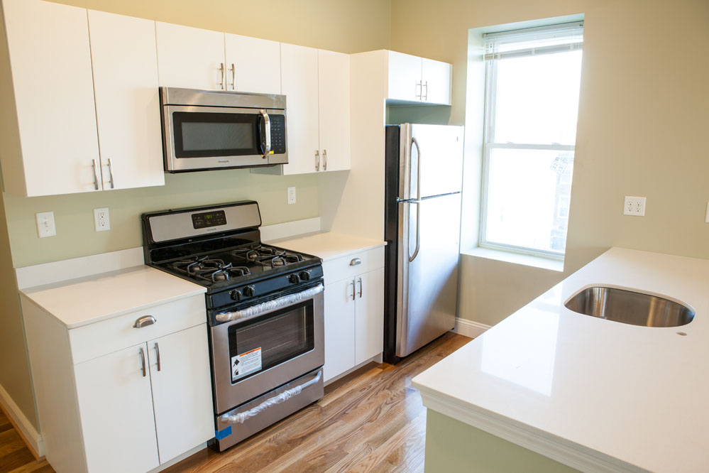 4 bed, 2 bath apartment for rent at 303 Dudley St Unit 6, Roxbury — photo 4 of 18