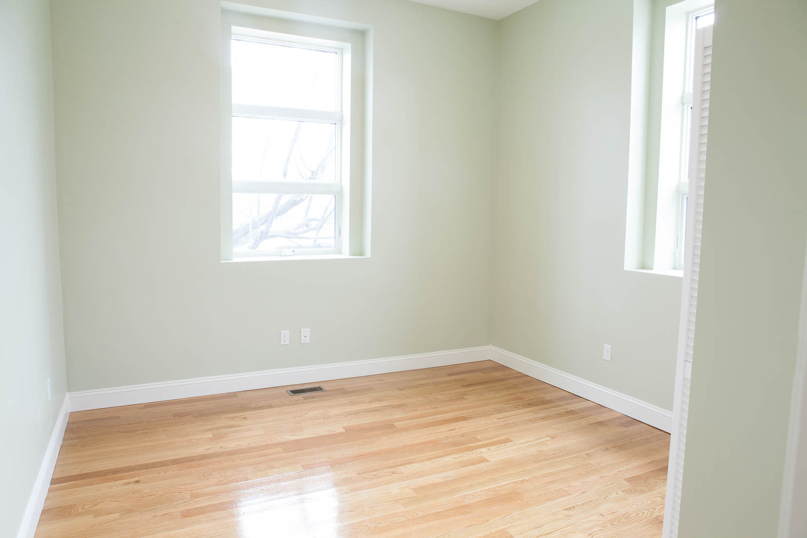 409 Dudley St, Roxbury