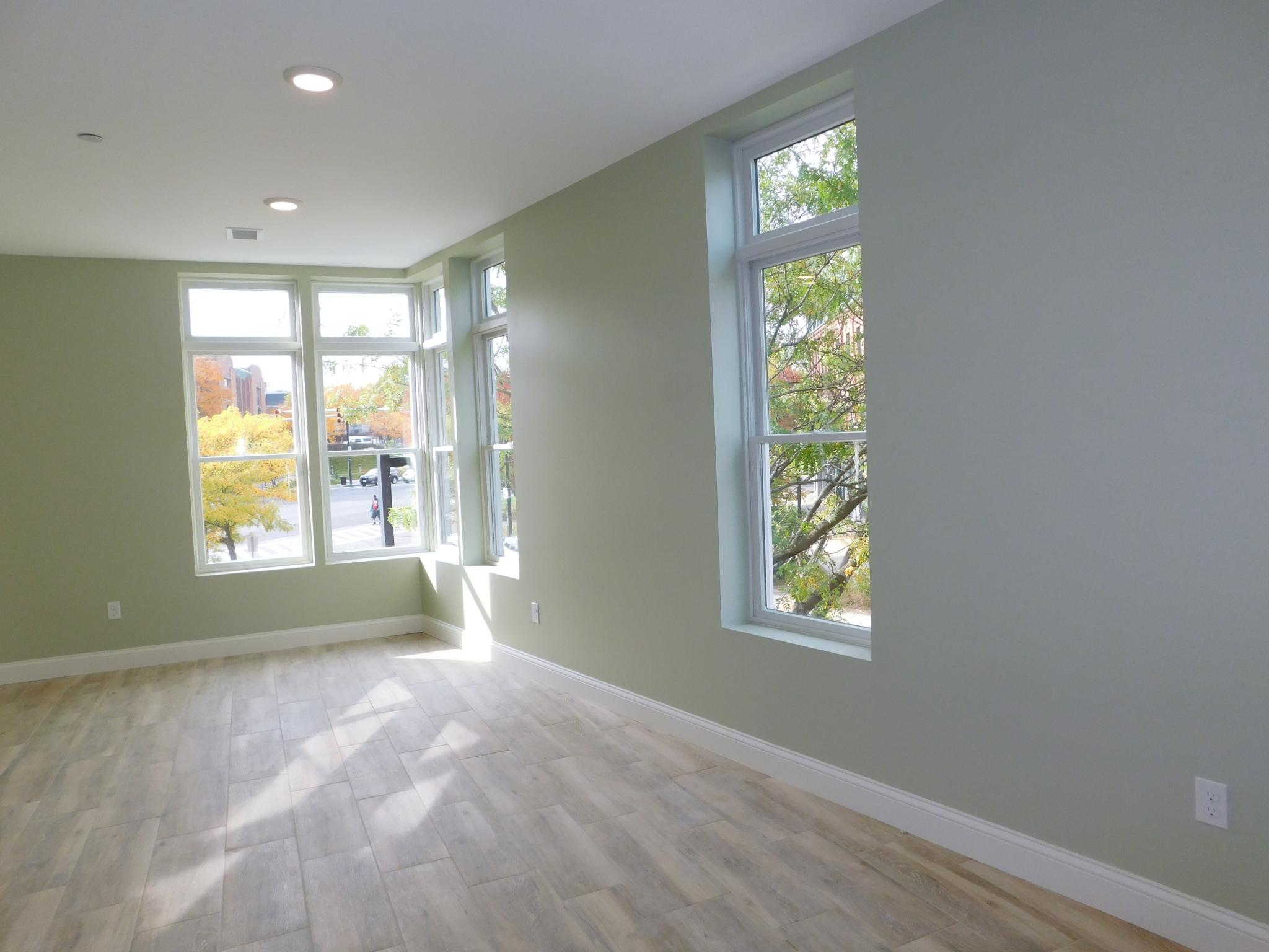 409 Dudley St, Roxbury