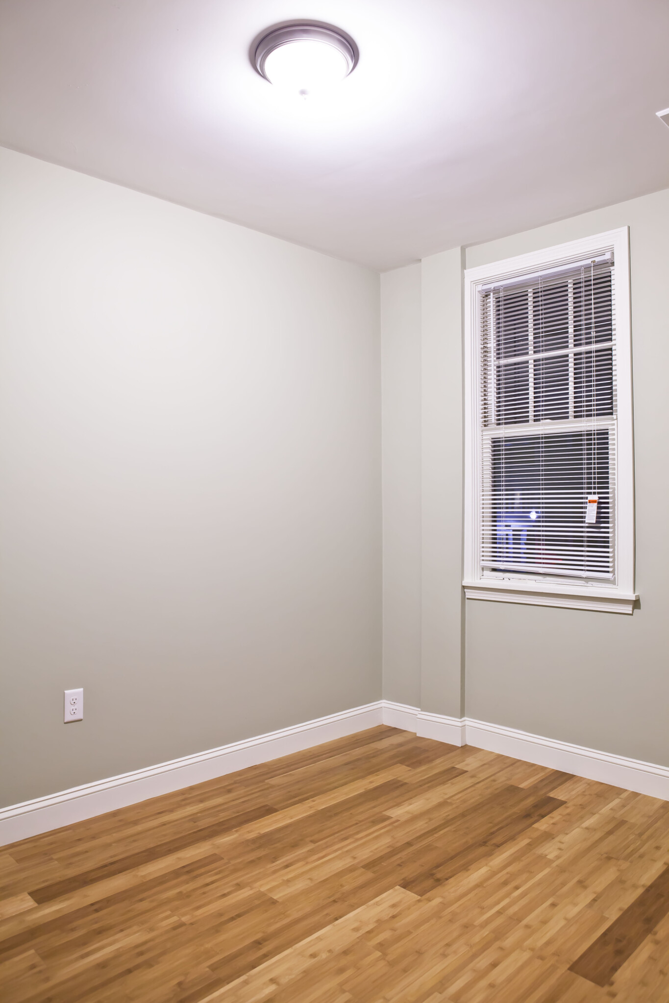 195 3rd St, South Boston