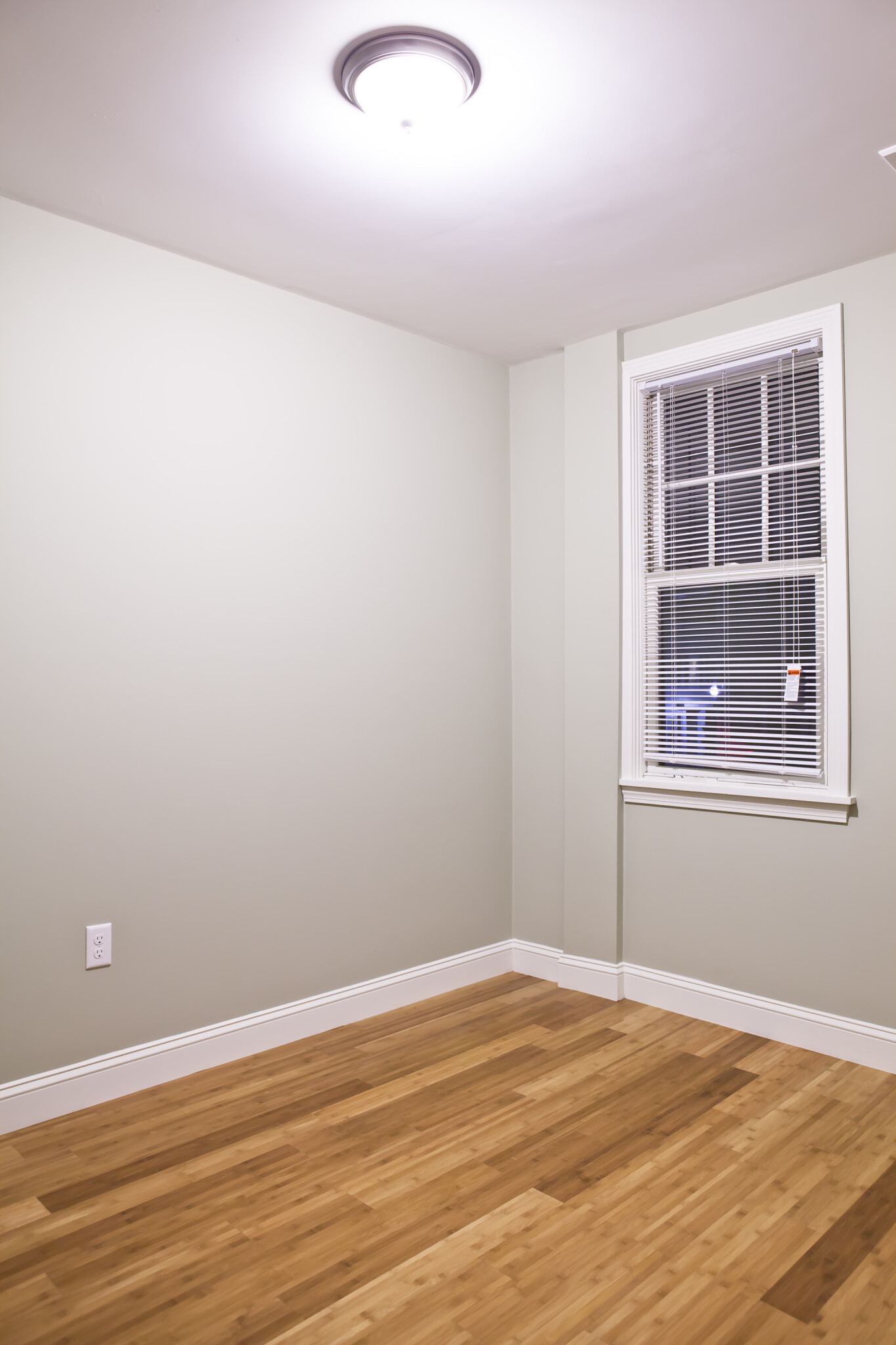 195 3rd St, South Boston